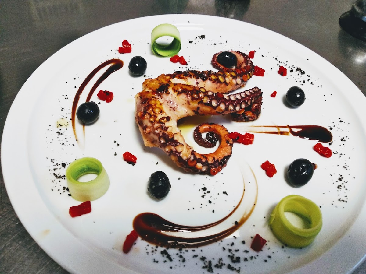 Ambrosia Restaurant Greek Mediterranean Bistrot-5